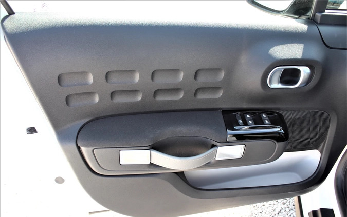 Citroen C3 cena 58900 przebieg: 13444, rok produkcji 2020 z Międzylesie małe 407